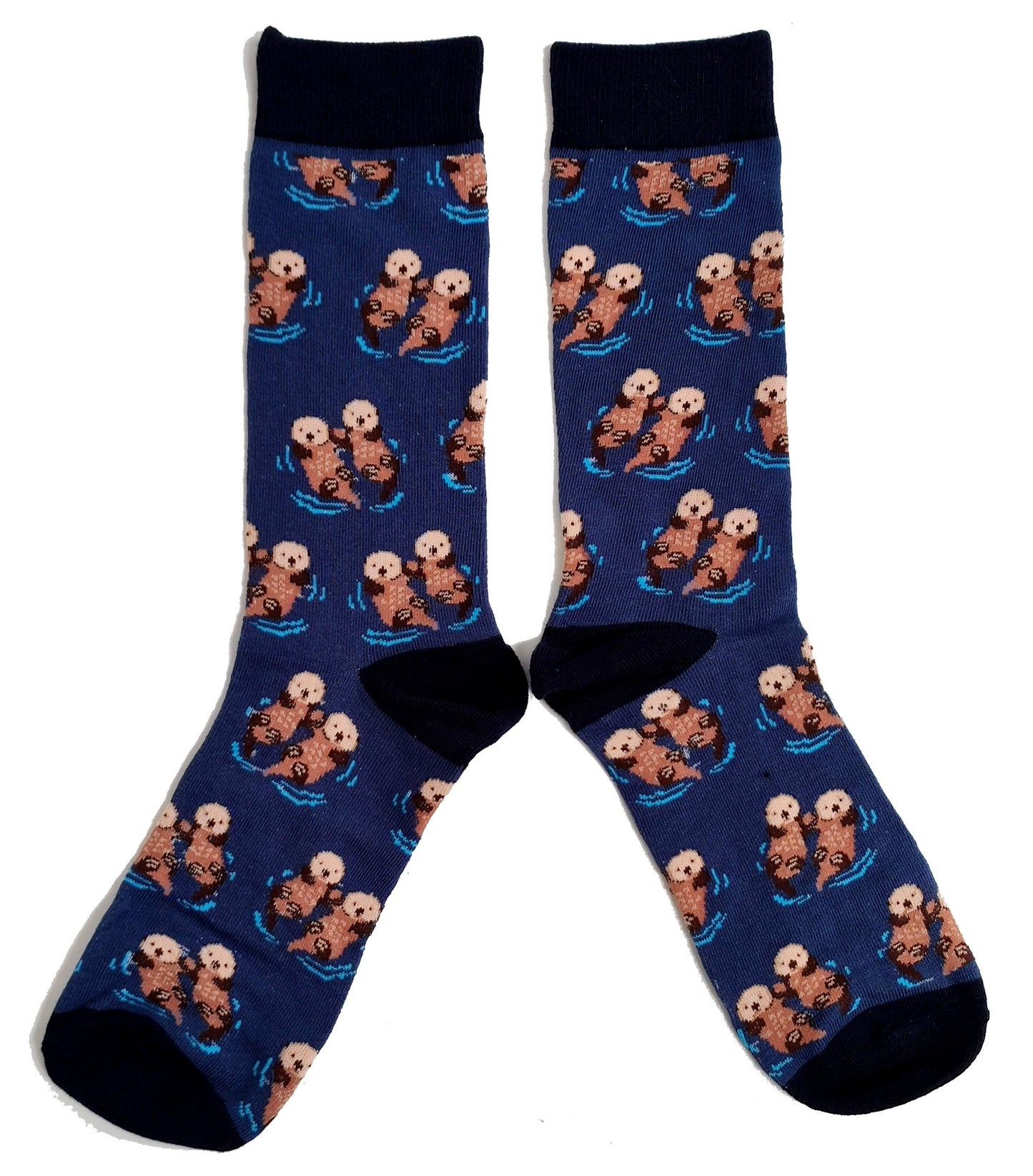 Herrensocken mit blauem Otter im Fluss, der Händchen hält