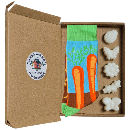 Vegetable Patch Allotment Carrots & Worms Gardener Mens Green Socks & Wax Melts Gift Set