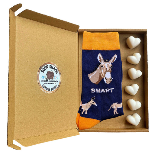 Donkey Face Mule Smart Ass And Carrots Soft Mens Socks & Wax Melts Gift Set