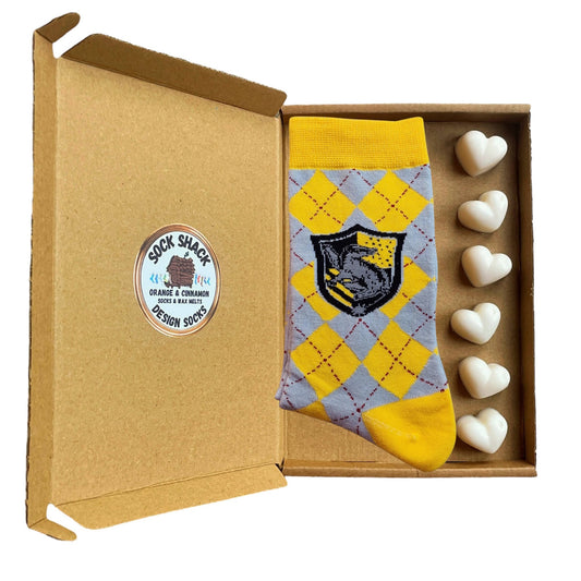 Harry Potter Hufflepuff School House Argyle Ladies Socks & Wax Melts Gift Set