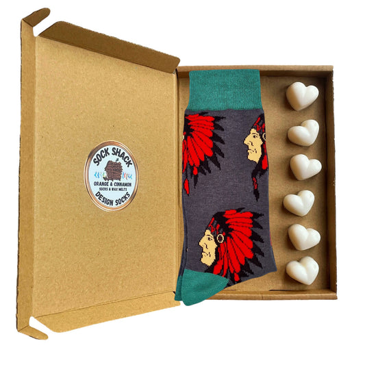 Native American Plains Indian War Bonnet Headdress Mens Socks & Wax Melts Gift