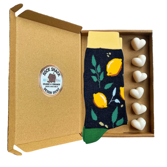 Lemon Tree Grove Pattern Zesty Citrus Fruit Vibrant Mens Socks & Wax Melts Gift