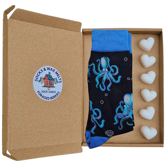 A Curious Consortium Of Octopi Octopus Deep Sea Mens Socks & Wax Melts Gift Set