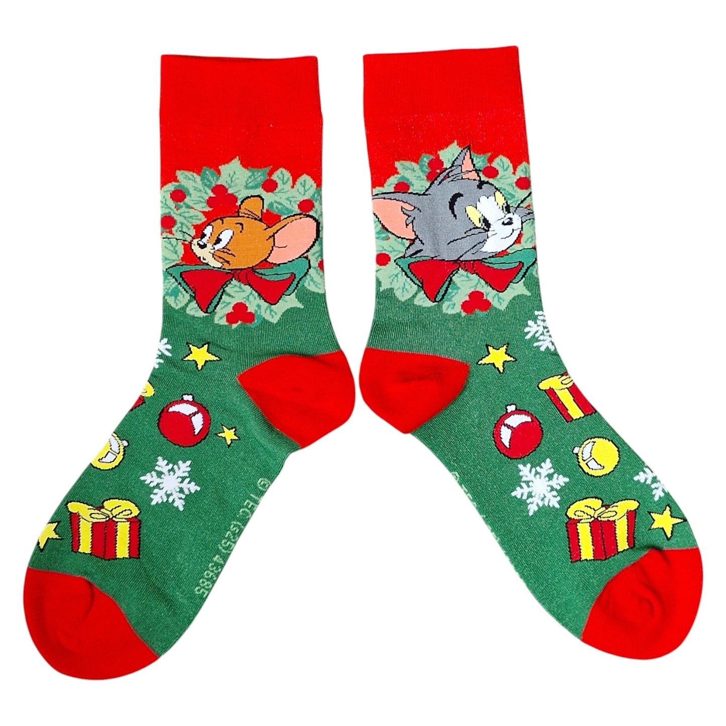 Tom & Jerry Cat & Mouse Trouble In Christmas Tree Ladies Red Socks & Wax Melts Gift Set